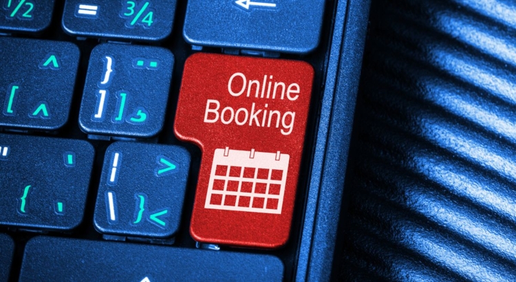 Onlinebuchung OTA Direktbuchung Booking Foto iStock ronniechua